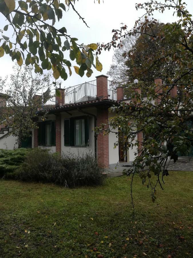 Villa Al Vecchio Pero La Morra Exterior foto